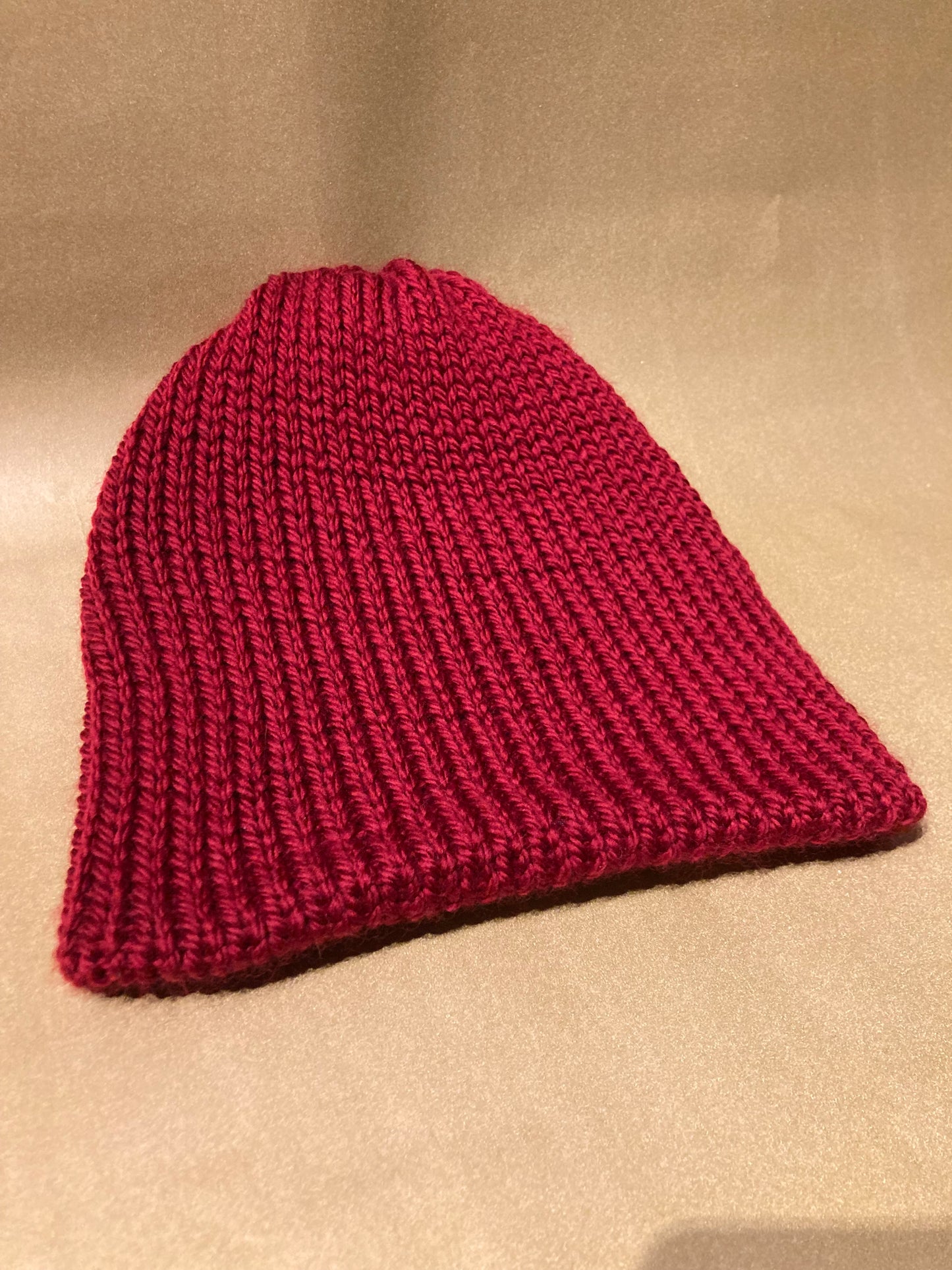 Handgestrickte Unisex Mütze aus Seide und Merino Schurwolle in Braun Meliert - AyWool