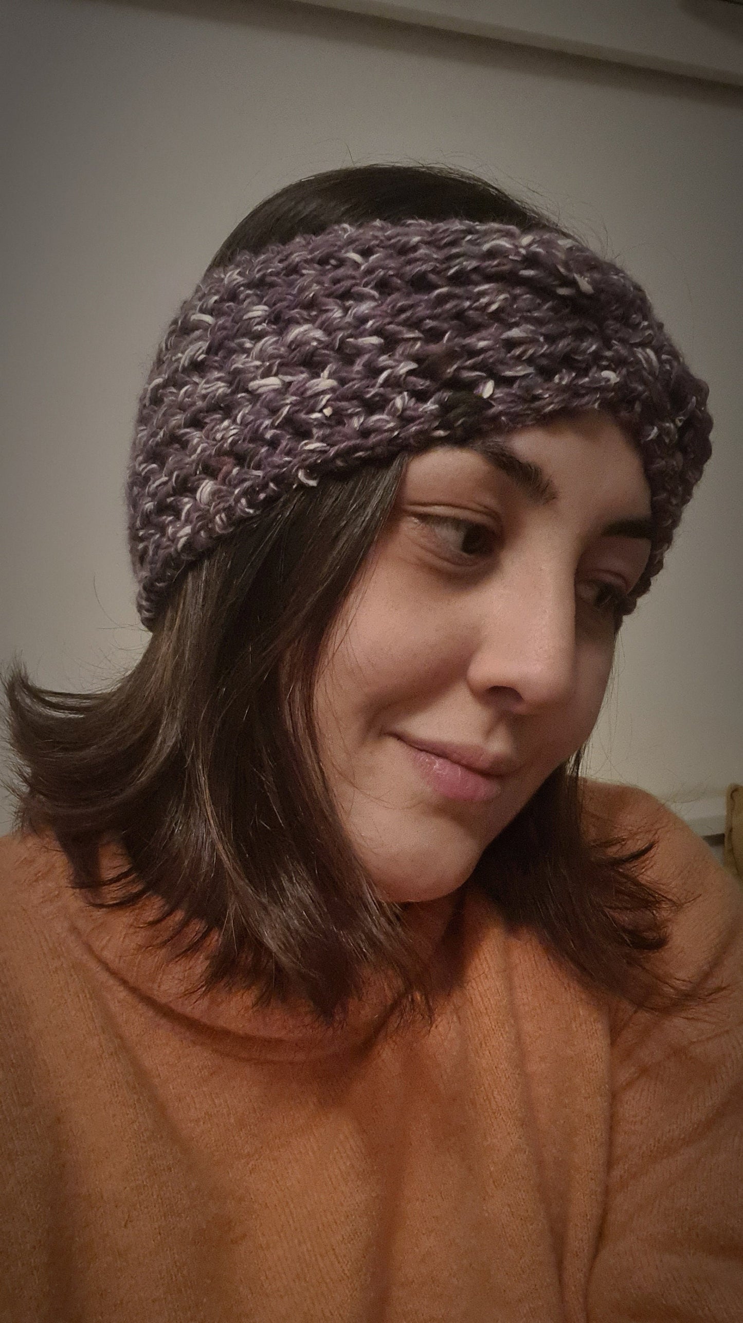 Handgestricktes Stirnband aus Merino, Baby Alpaka und Seide in Lila-Fusion - AyWool