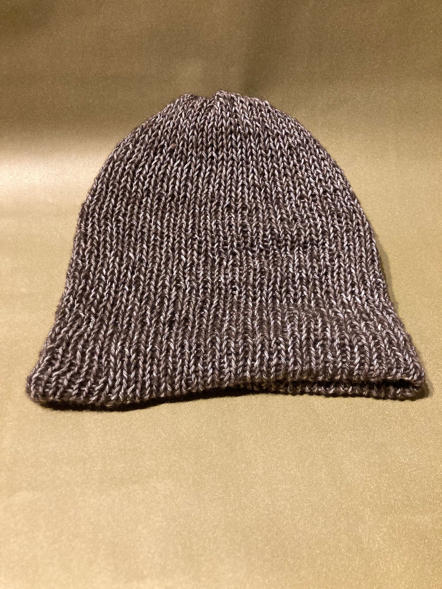 Handgestrickte Unisex Mütze aus Seide und Merino Schurwolle in Braun Meliert - AyWool