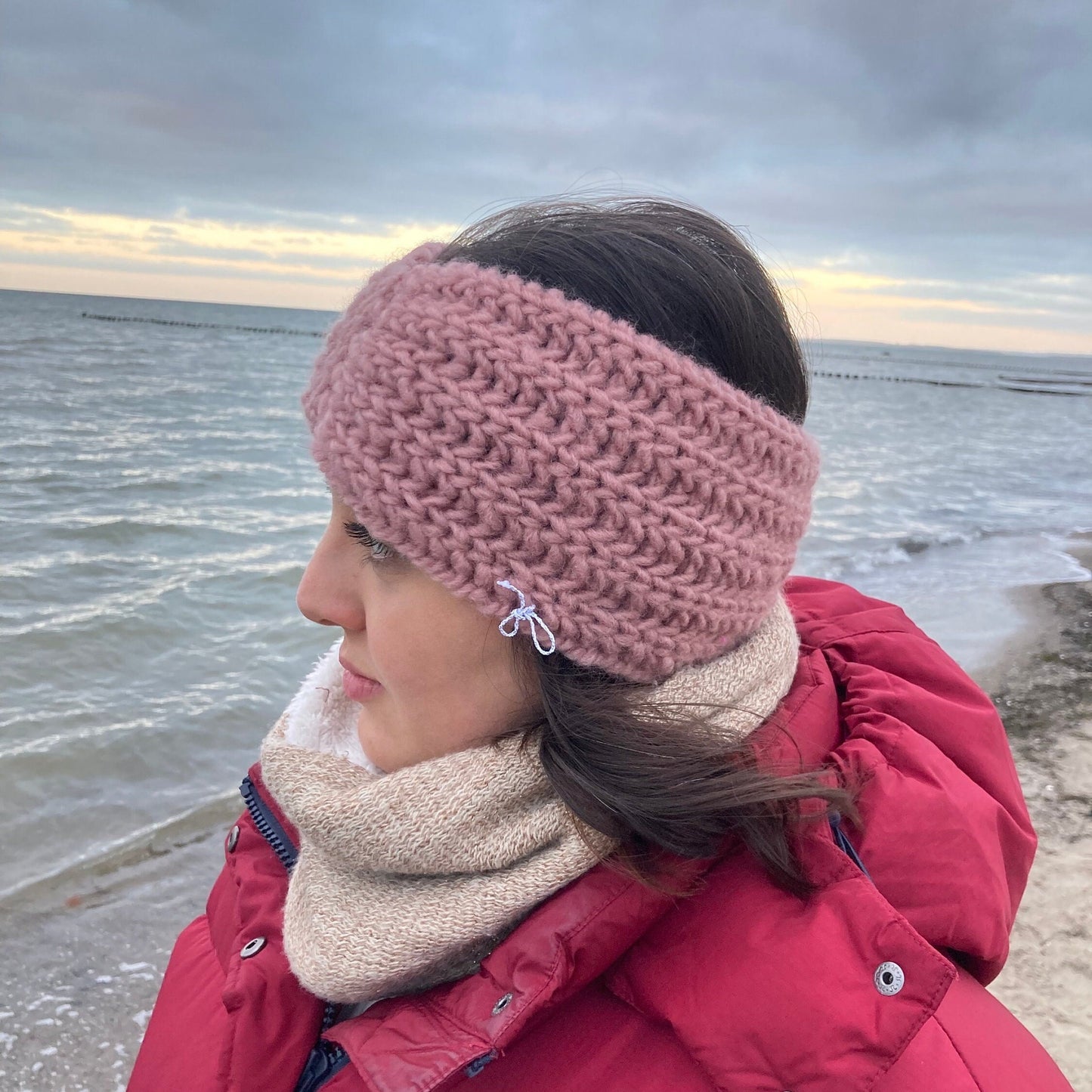 Handgestricktes Stirnband aus 100% Schurwolle in zartem Rosé - AyWool