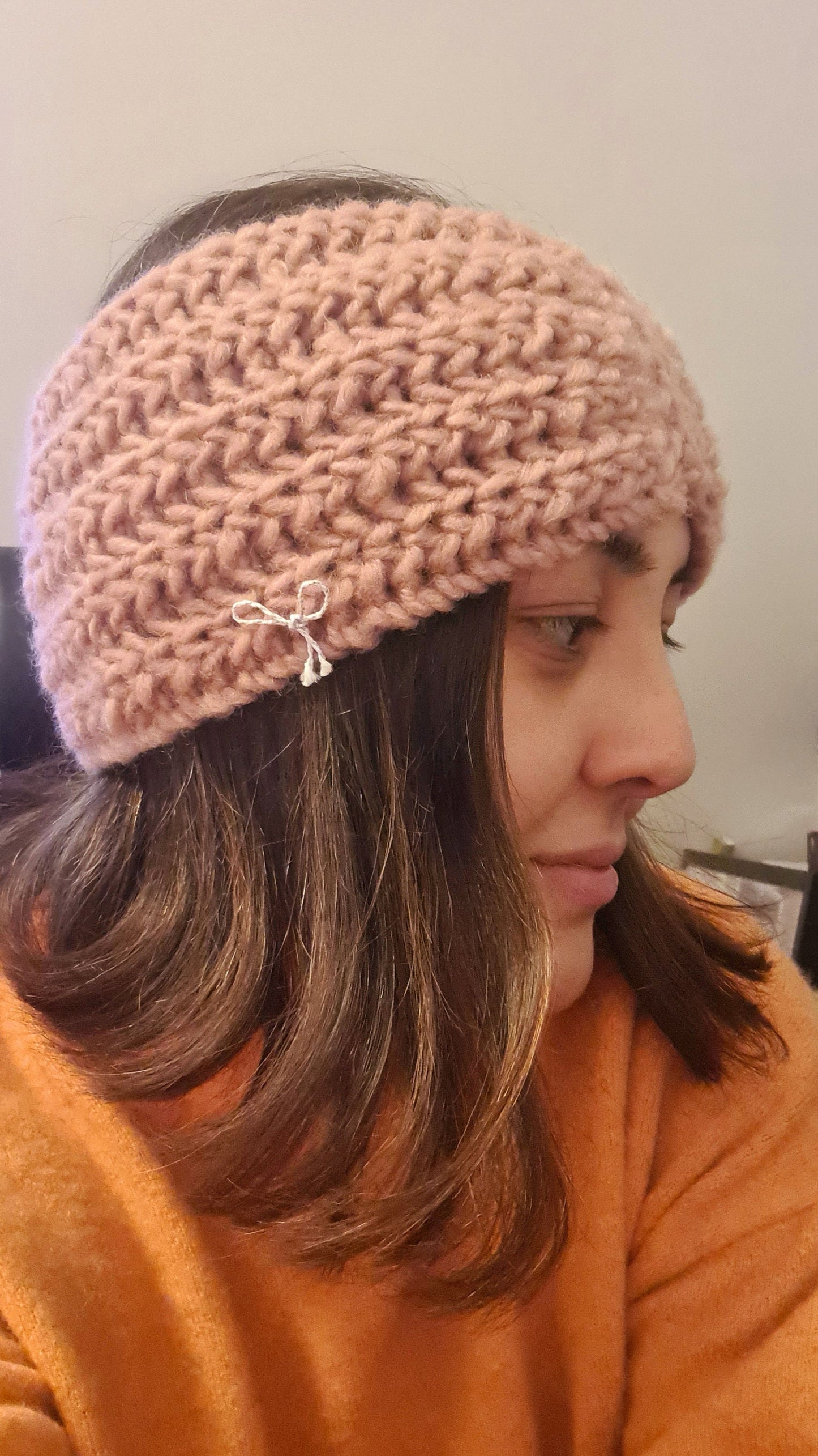 Handgestricktes Stirnband aus 100% Schurwolle in zartem Rosé - AyWool